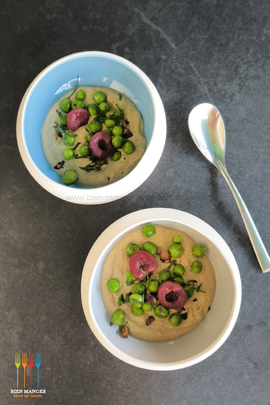 Petits pois, pistaches, pickles de cerises et menthe